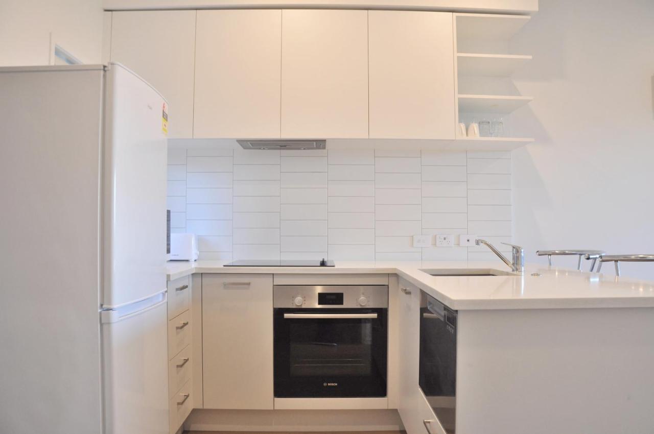Stunning Townhouse - Walking To Botany Shopping Center Apartment Auckland Exterior photo